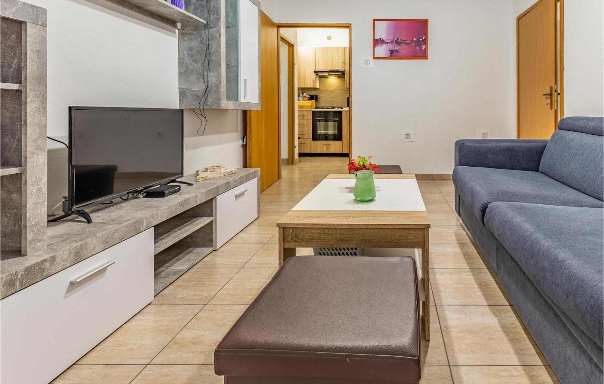 Amazing Apartment In Pula With Kitchen Esterno foto